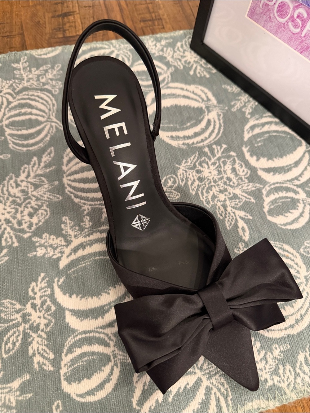 ANTONIO MELANI Black Satin Pointed-Toe Slingback Heels with Bow - Picture 7 of 15